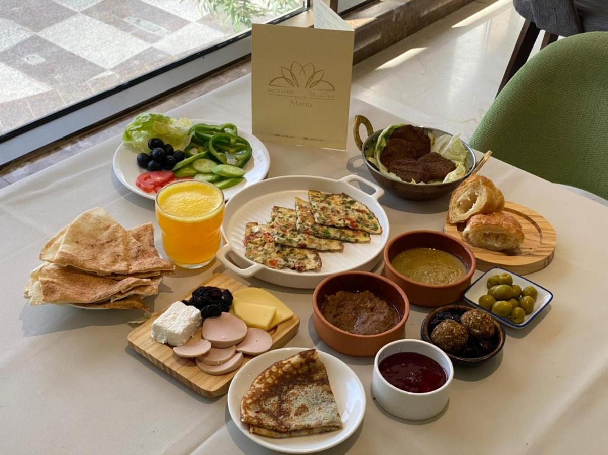 Motiara Hotel - Al Murouj Рияд Екстериор снимка